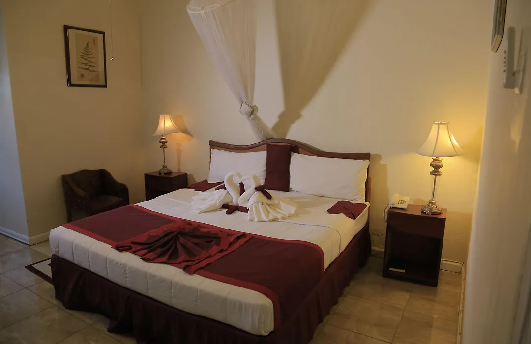Executive Airport Hotel-1